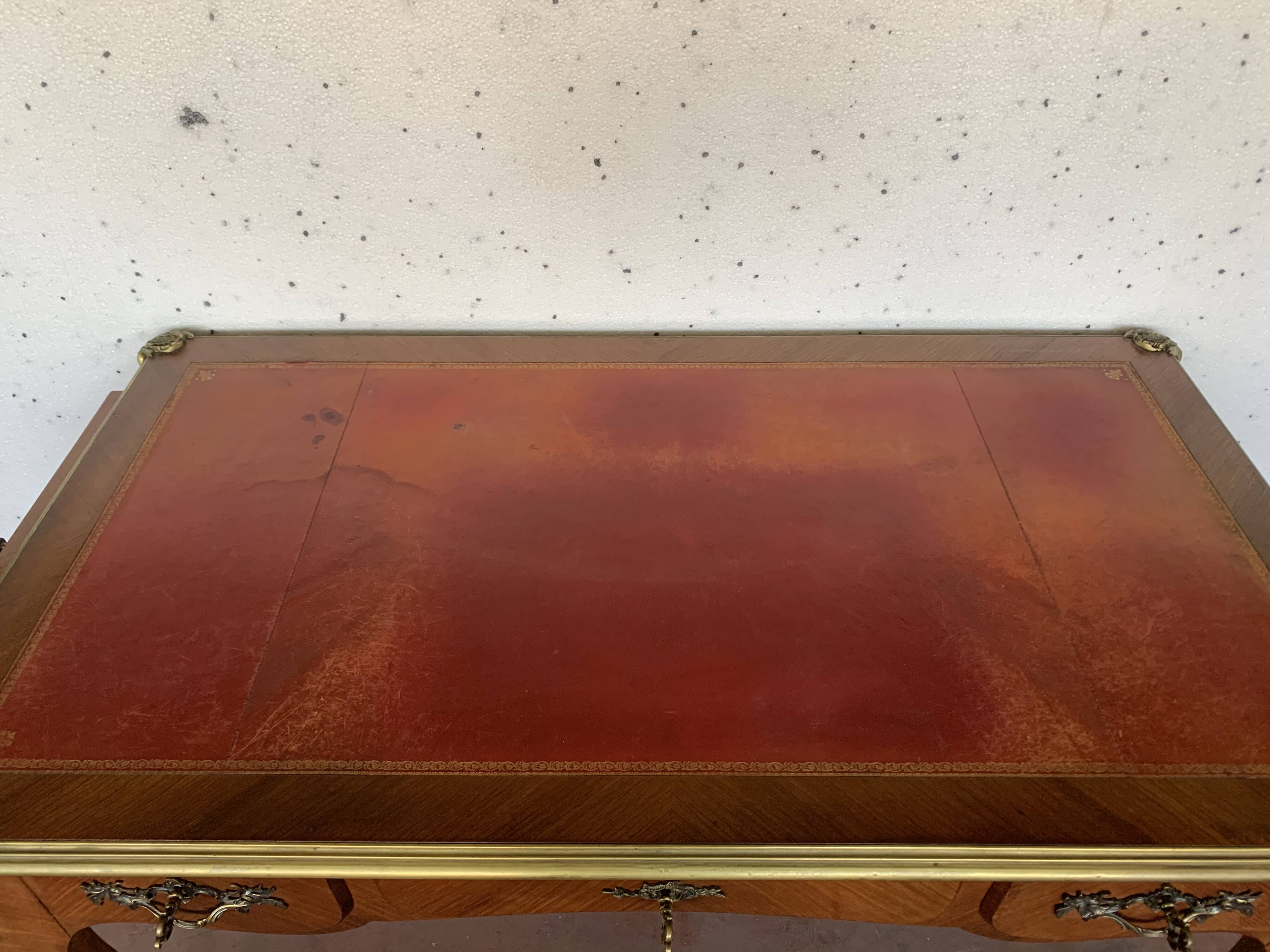 Louis XV style state desk Red leather top 20th century