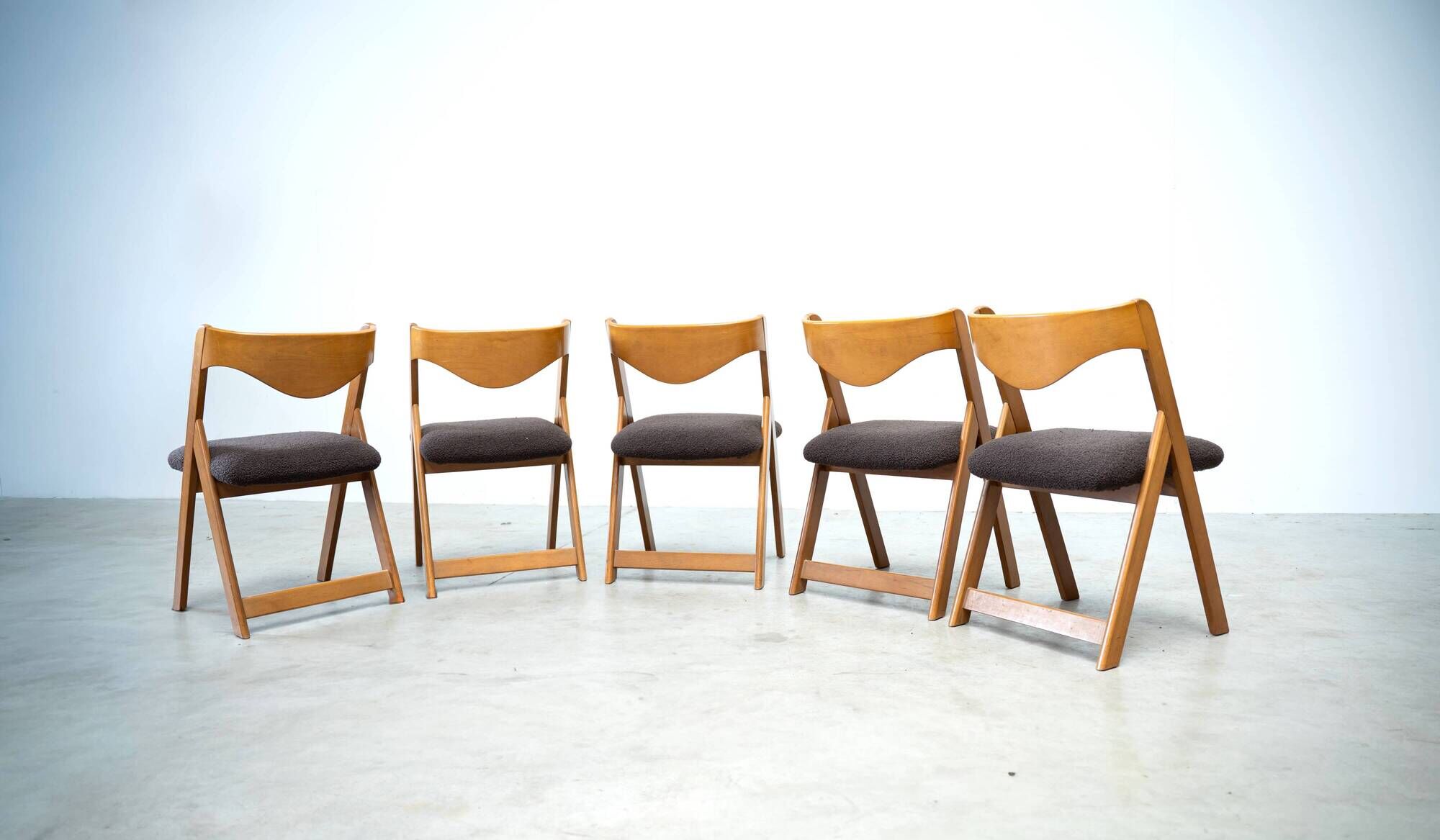 Set of five Italian dining chairs in the manner of Willy Rizzo