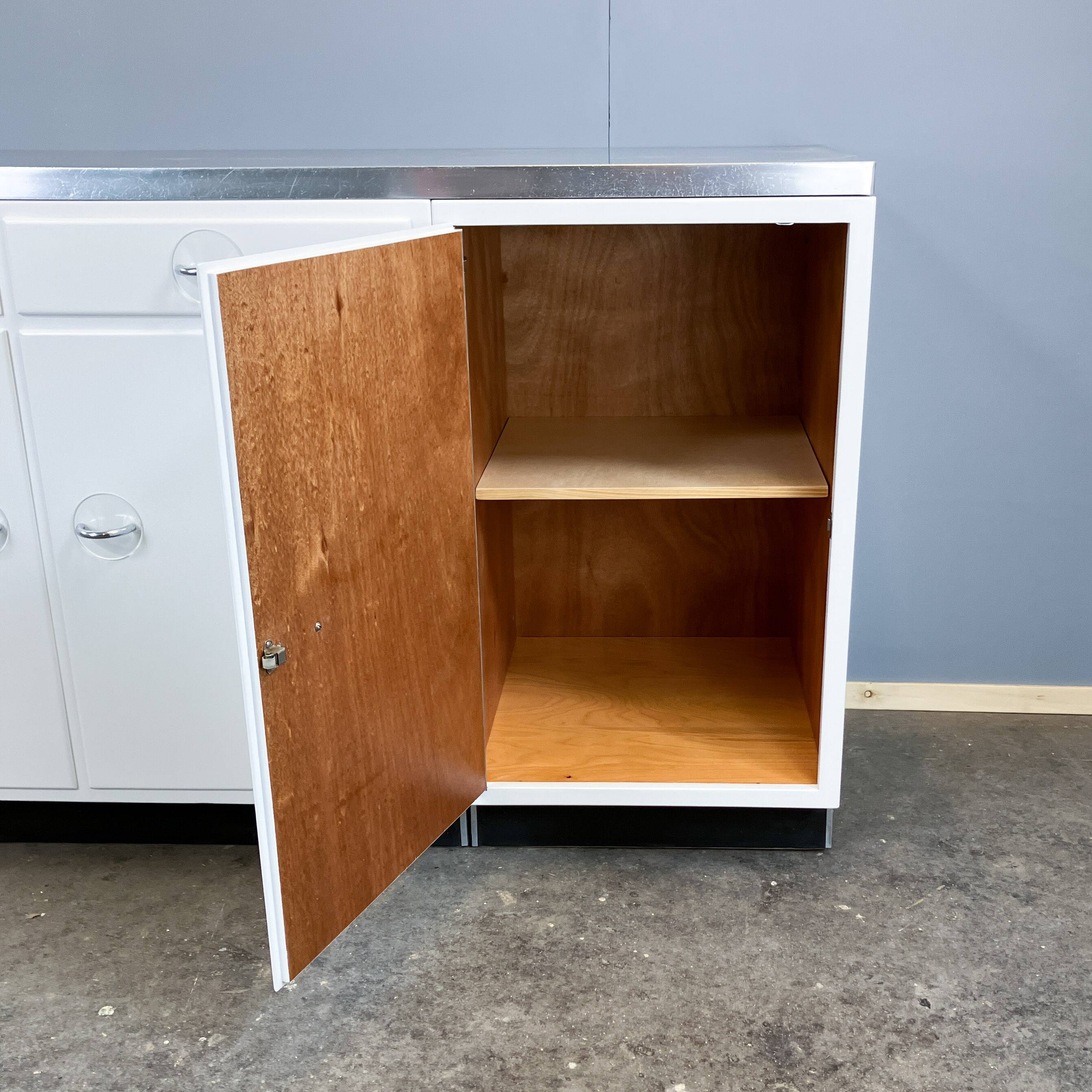 Poggenpohl kitchen set with a grey-blue mottled worktop, 1950s