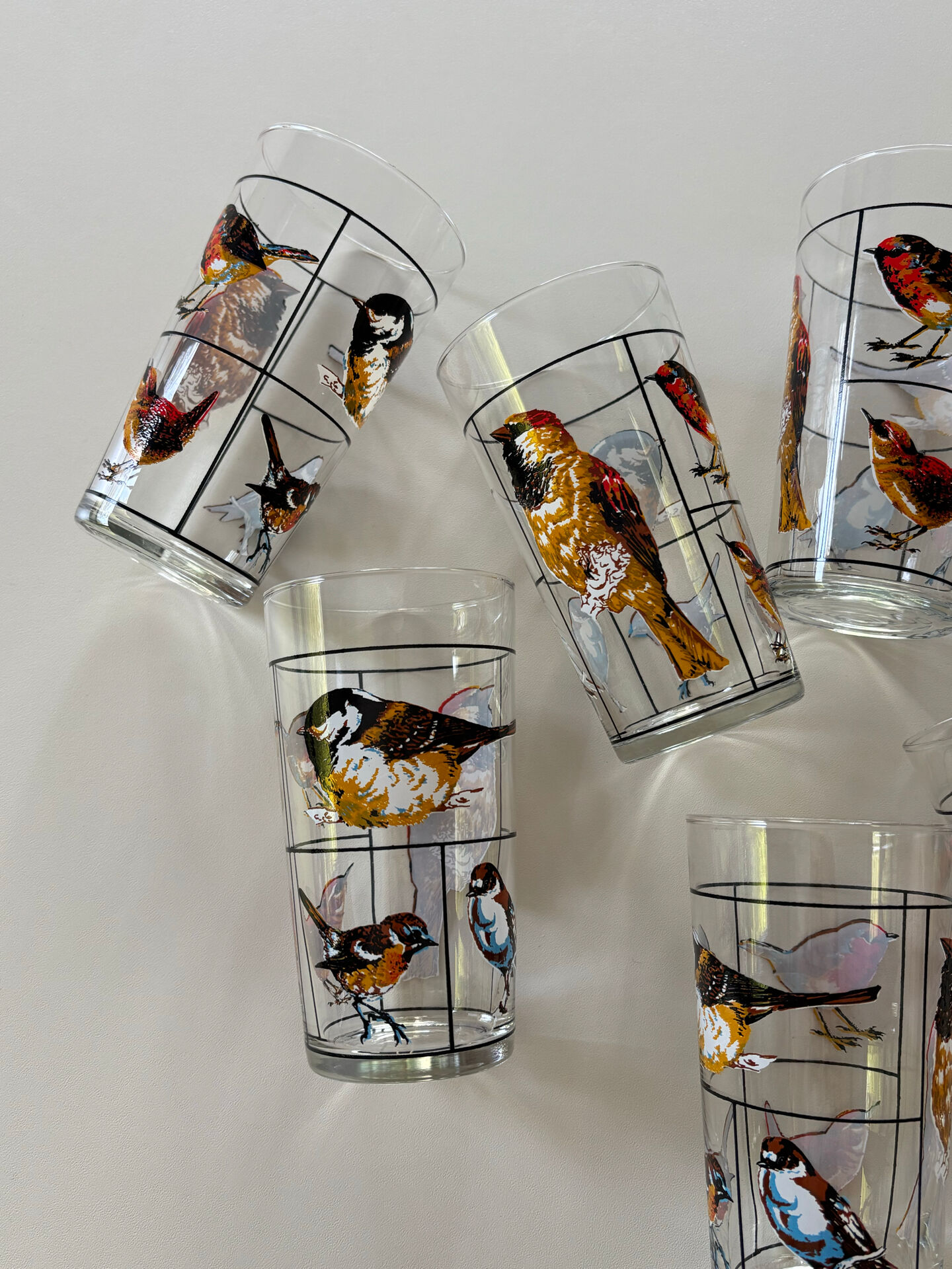 Verres à décor d’oiseaux