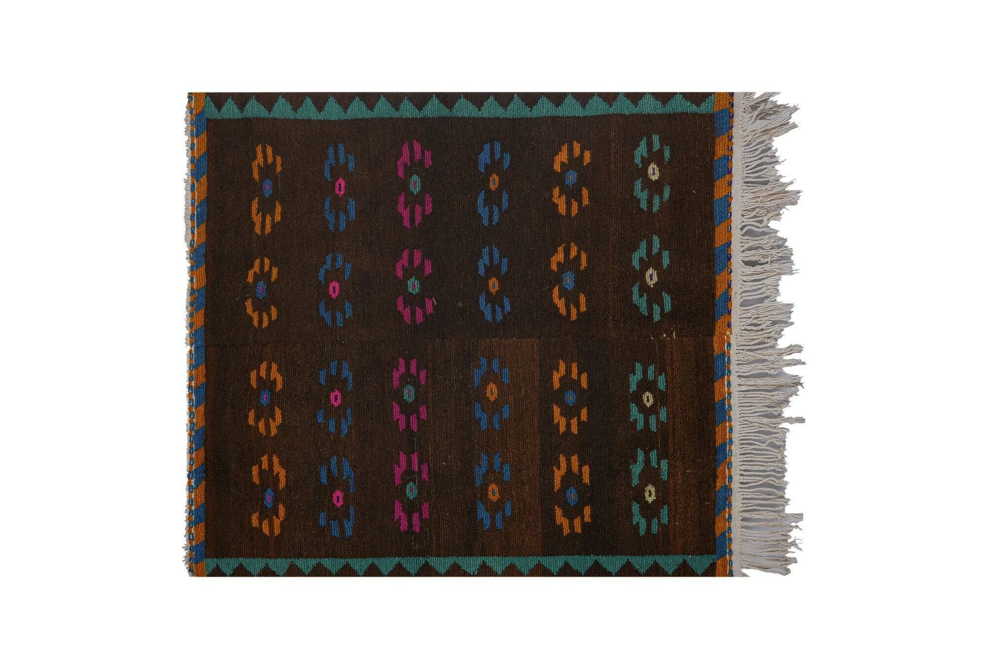 Vintage handmade Turkish rug 120x140 cm