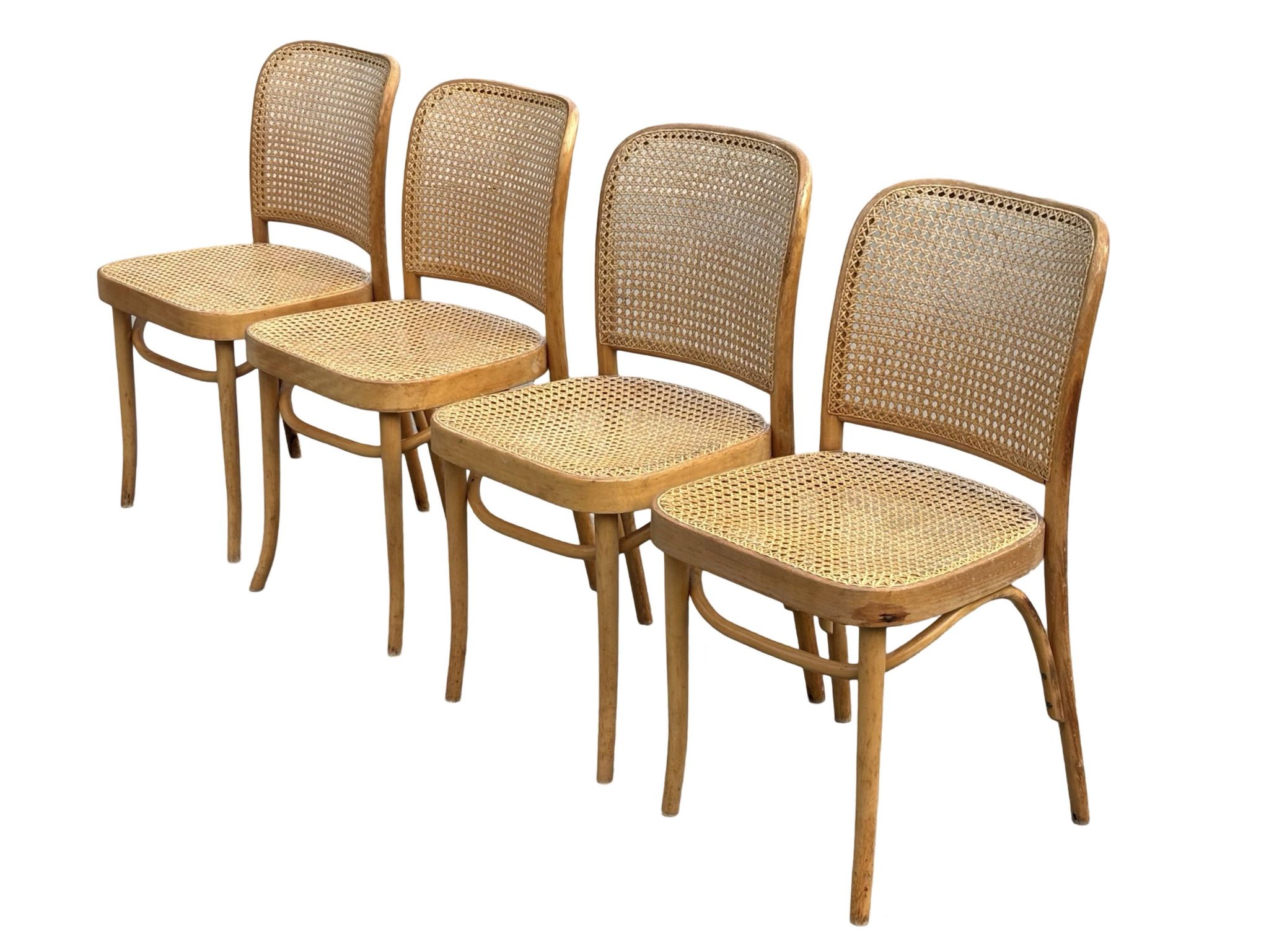 Ensemble de 4 chaises vintage Prague ou 811, FMG Pologne, Thonet Josef Hoffmann Design