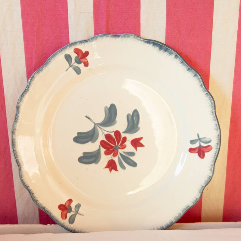 Françoise E.charbonnier Salins dish