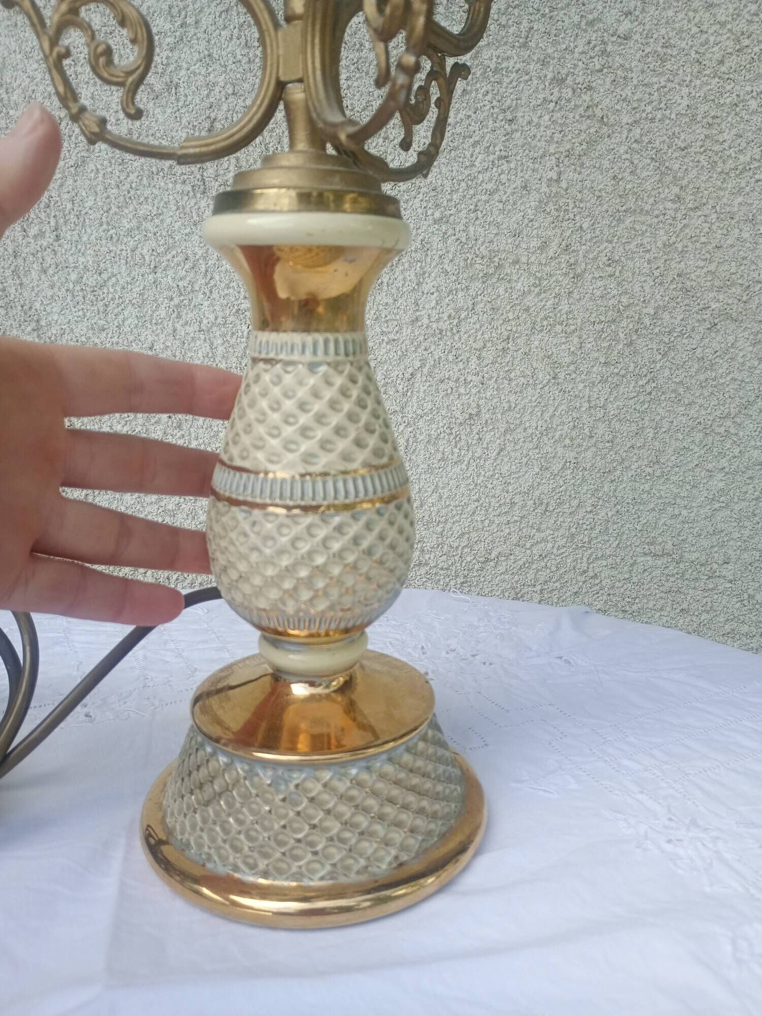 Florentine Italy ceramics - 3 arms of golden metal light - glass tulip