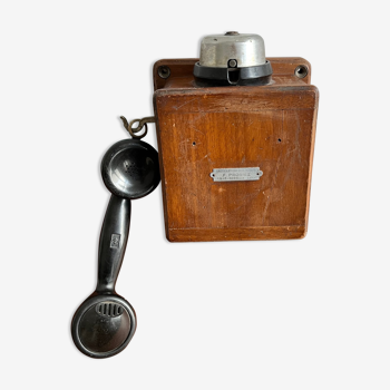 Old phone F.Proniez wood and bucket
