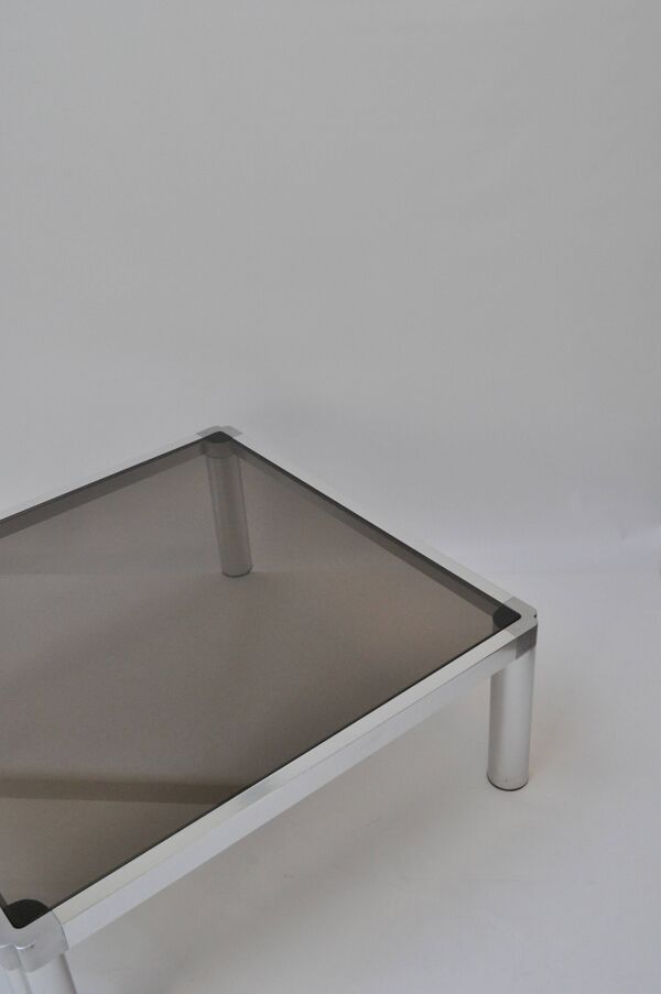 Table basse Artifort T122 par Kho Liang Ie – Verre fumé original – Années 1970