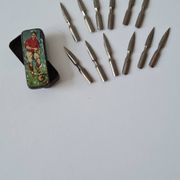 Former pen tray