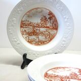 6 vintage white Augusty porcelain soup plates in very good condition.
