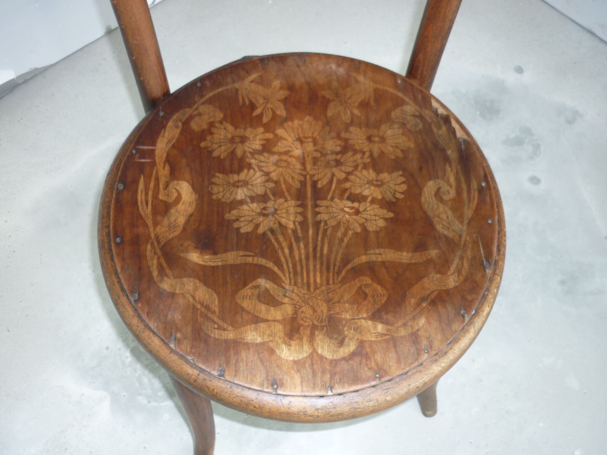 Fischel screen-printed round seated chair