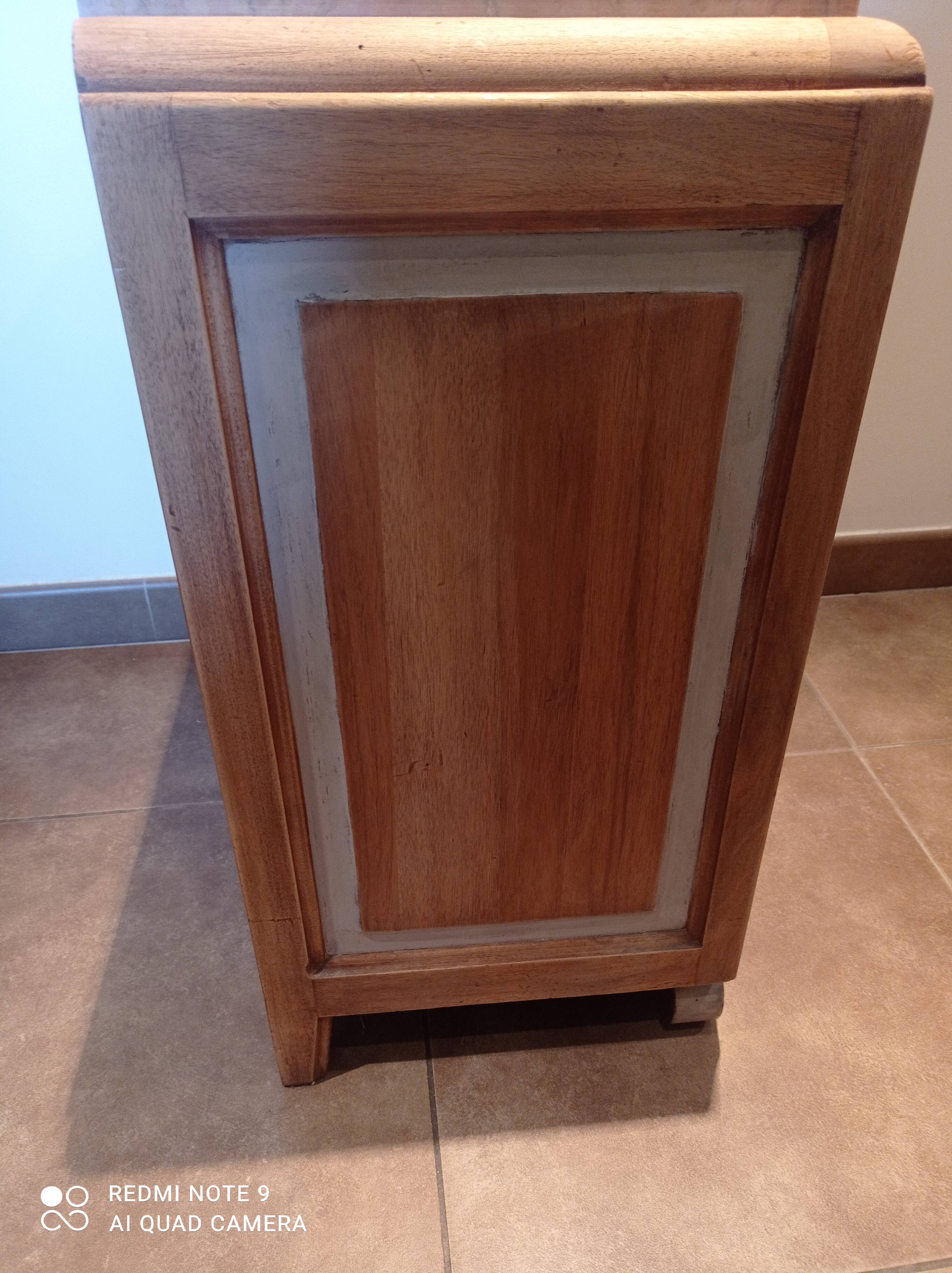 Small piece of furniture