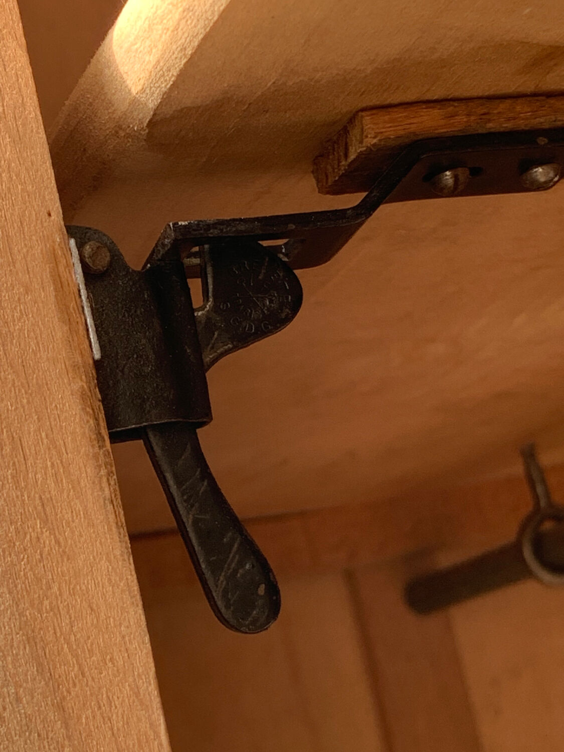 Parisian art deco cabinet 1930 raw wood