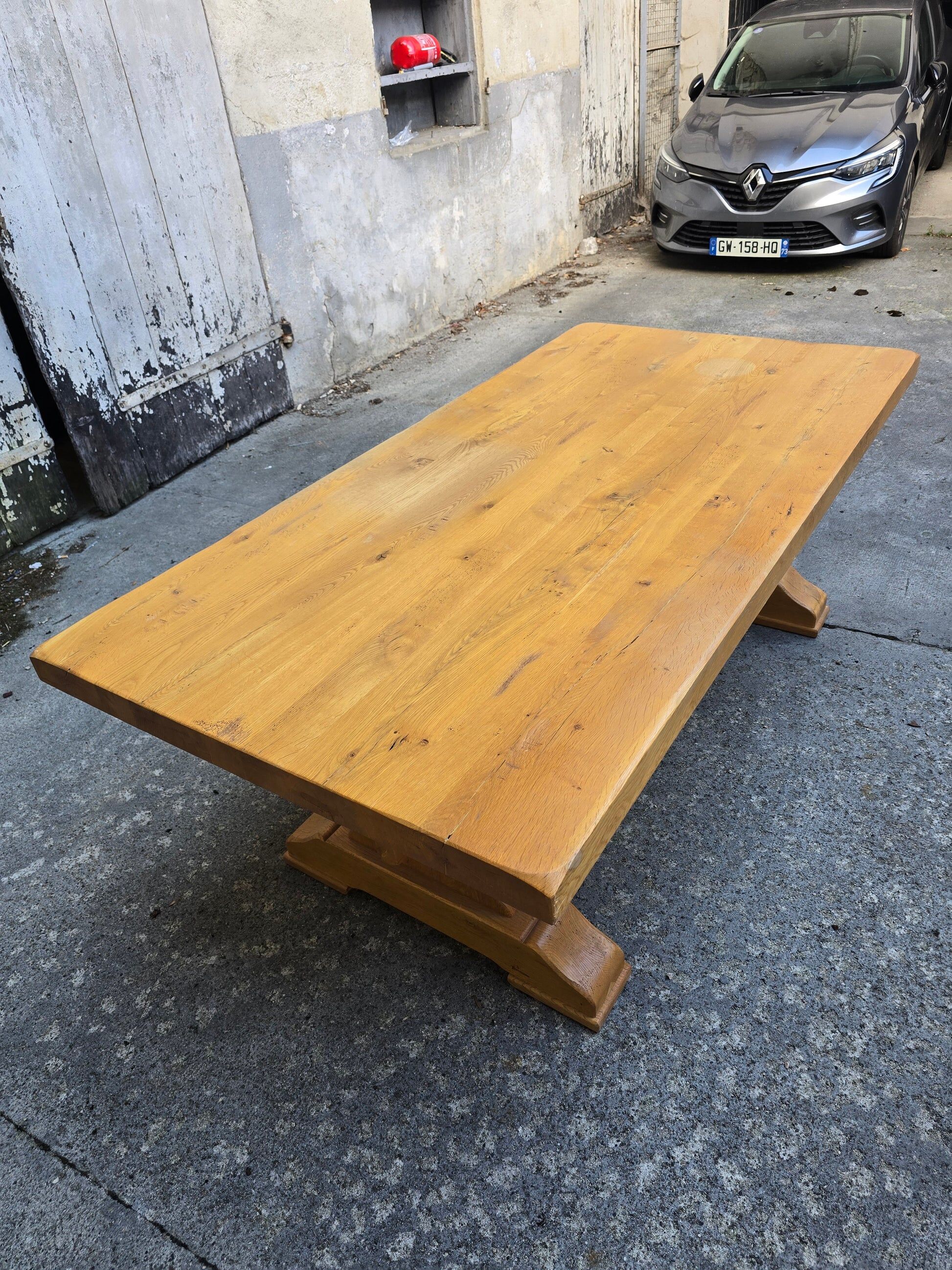 Large monastery table in solid oak – French handcrafted.