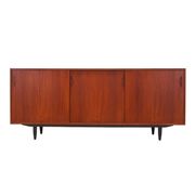 Buffet en teck, design danois, années 1970, production : Danemark