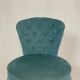 Fauteuil crapaud en velours bleu