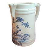 “Rabbit” pitcher