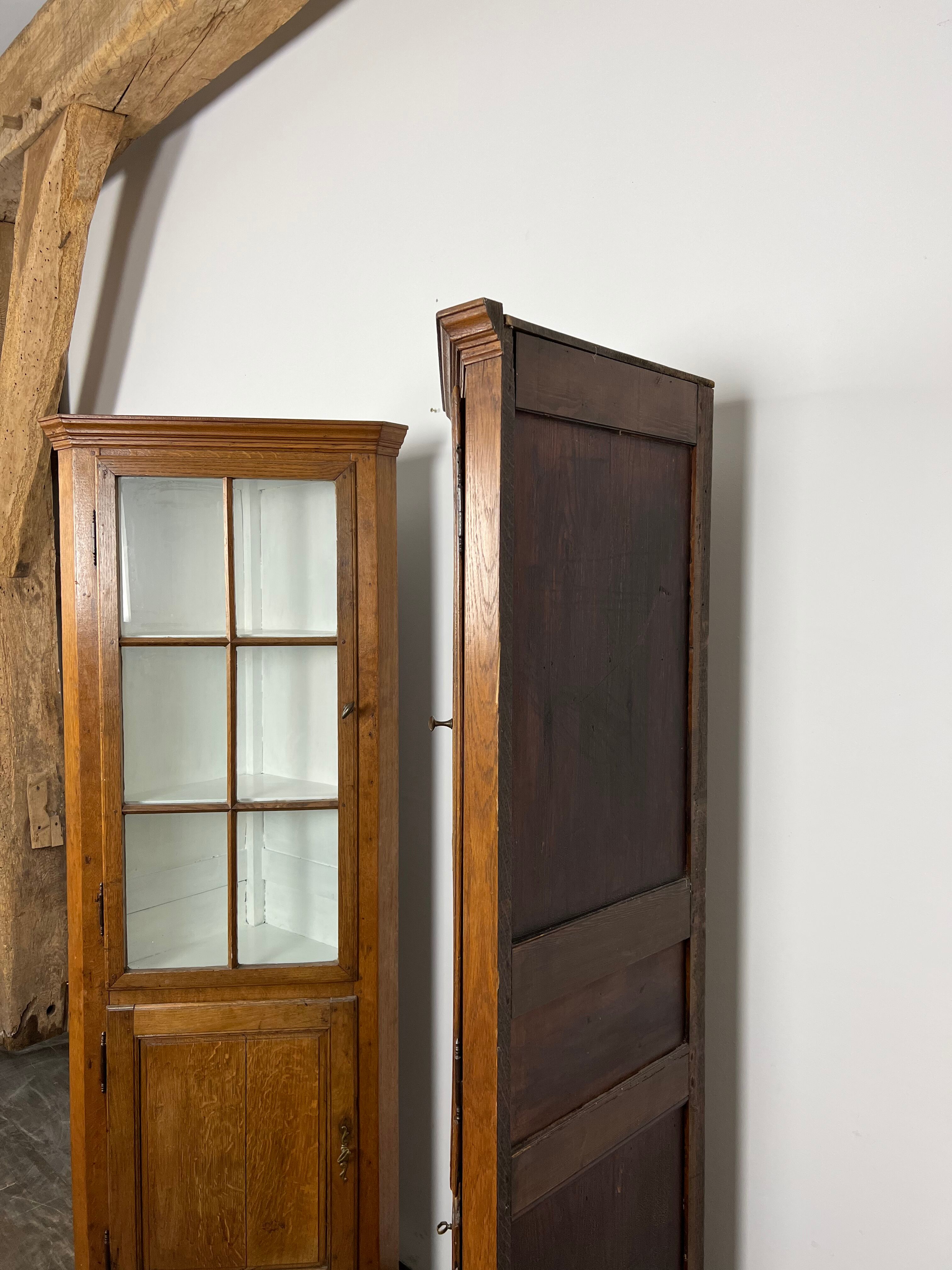 Corner cabinets oak