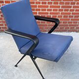 set of 2 Repose armchairs by Friso Kramer for Ahrend de Cirkel
