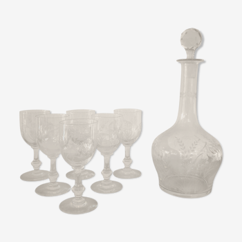 Carafe Baccarat and six matching glasses