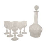 Carafe Baccarat and six matching glasses