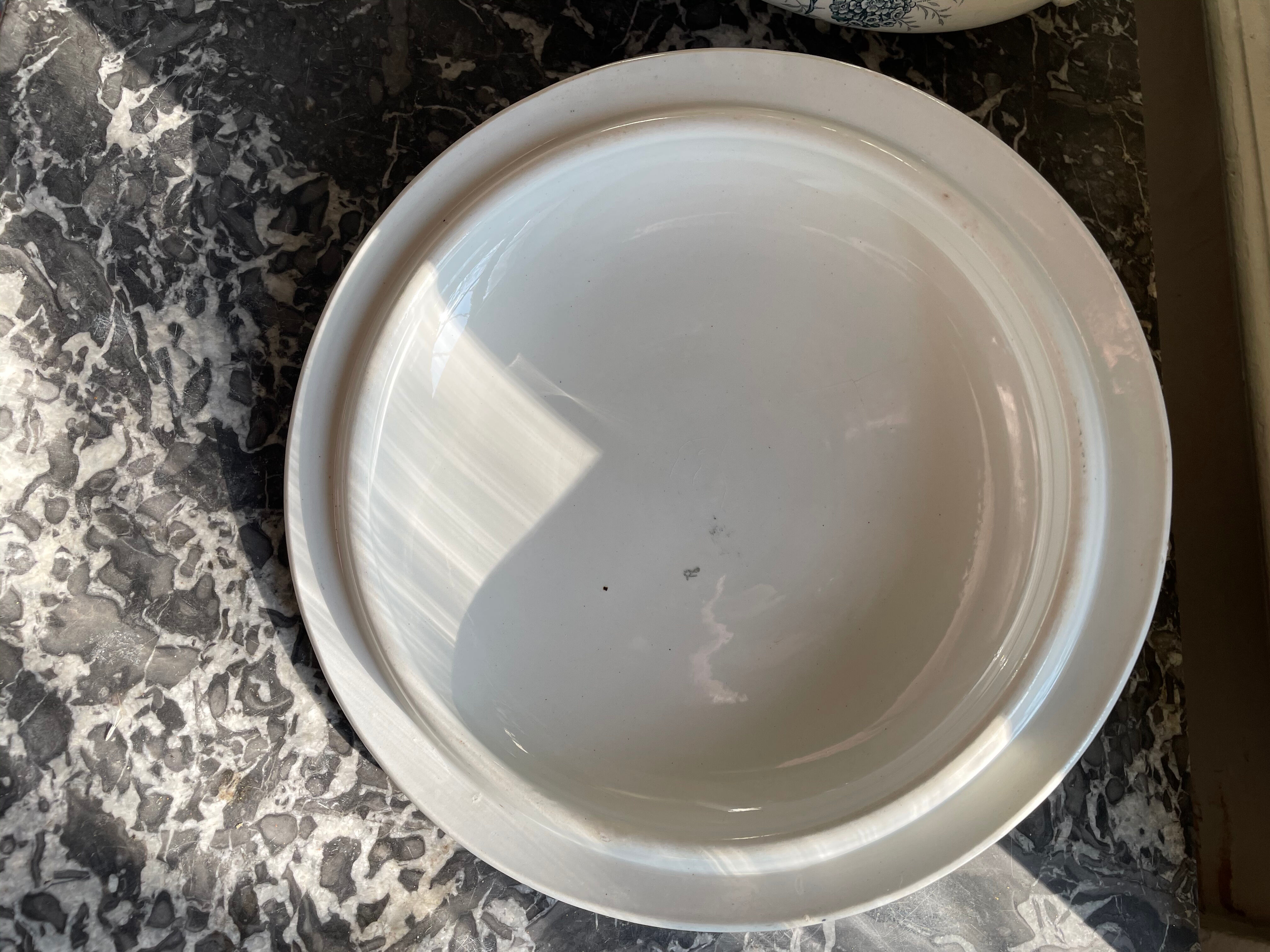 Former St Amand model DAISY soup