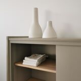 Storage cabinet