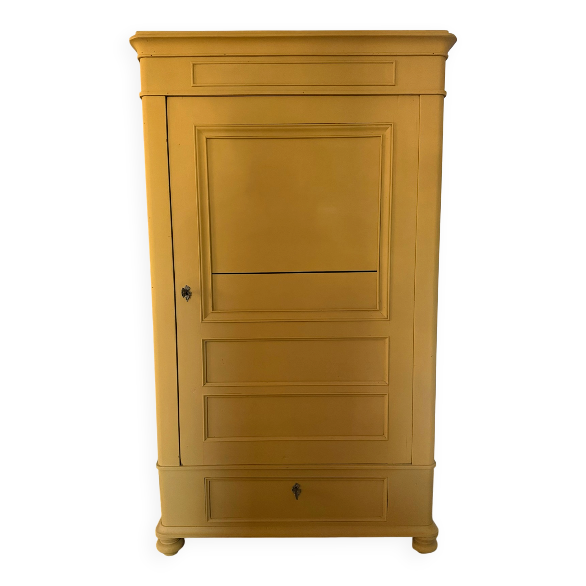 Armoire bonnetière bois massif