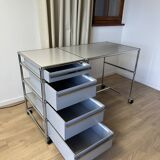 USM Haller desk in matte silver