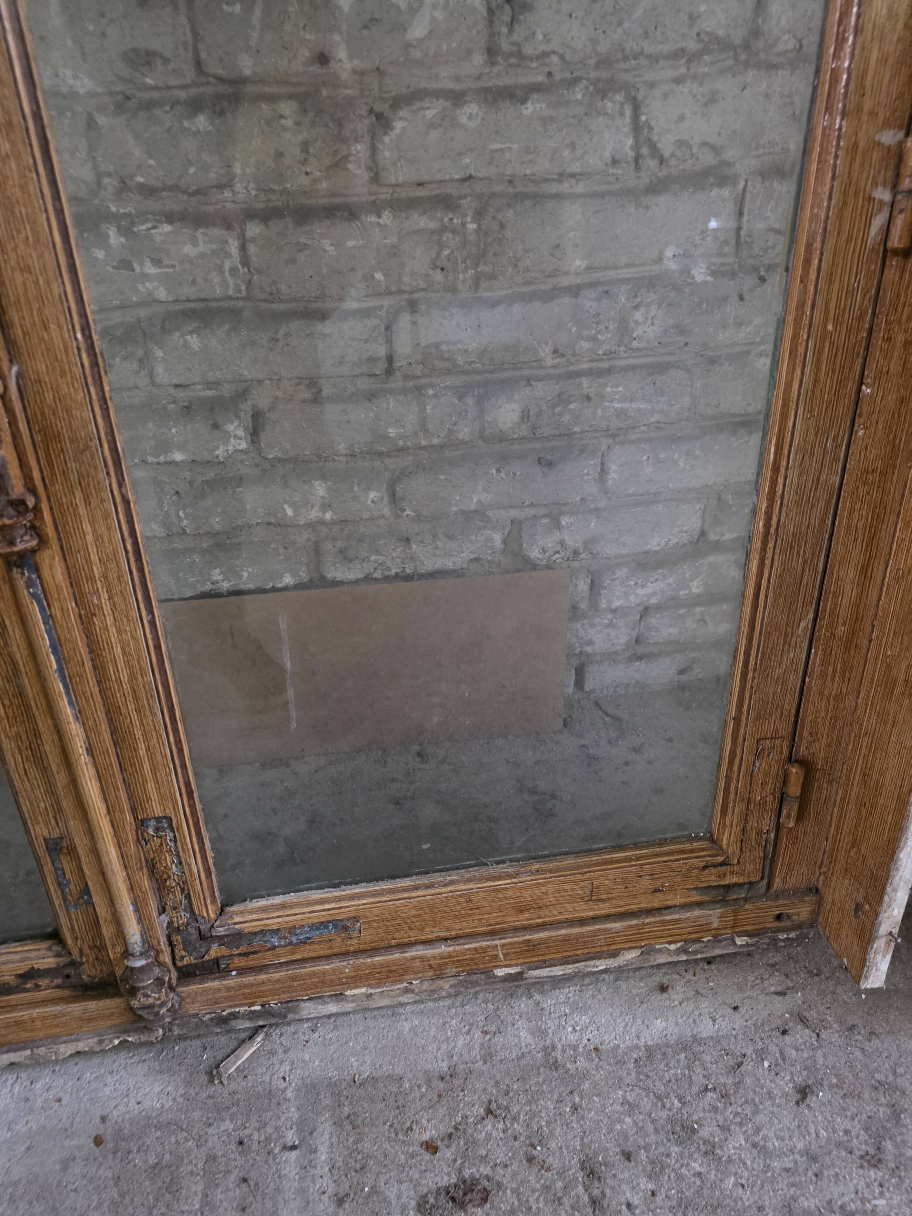 Solid oak window from the early 20th century.