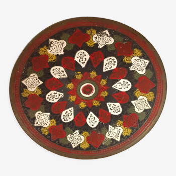 Assiette en cuivre ancienne , peinte à la main, origine Pakistan