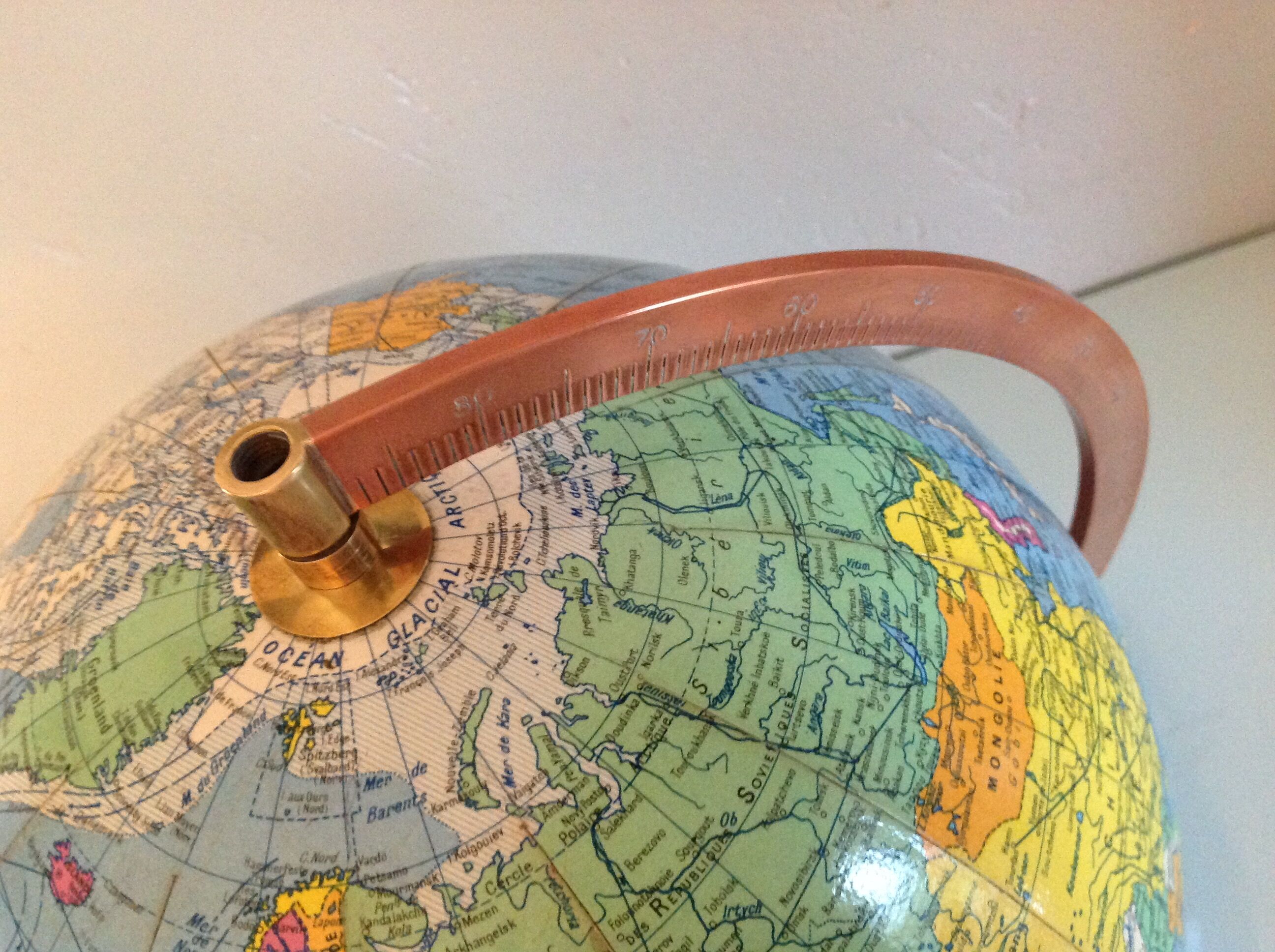 Globe in cardboard Girard and Barrere / vintage years 50-60