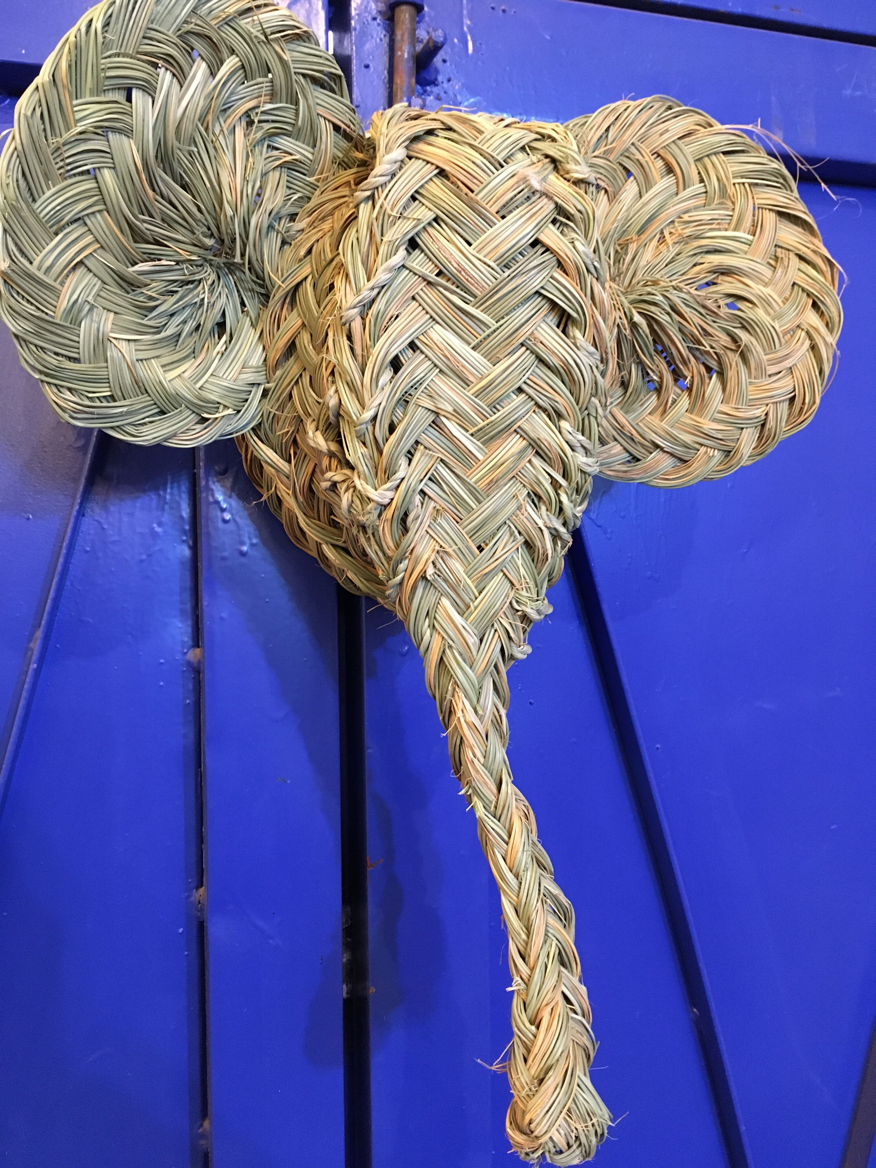 Elephant head trophy in doum leaves, handmade, 100% natural