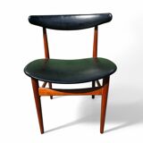 Set of 4 Scandinavian chairs