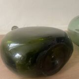 Two demijohns 2 and 3l.
