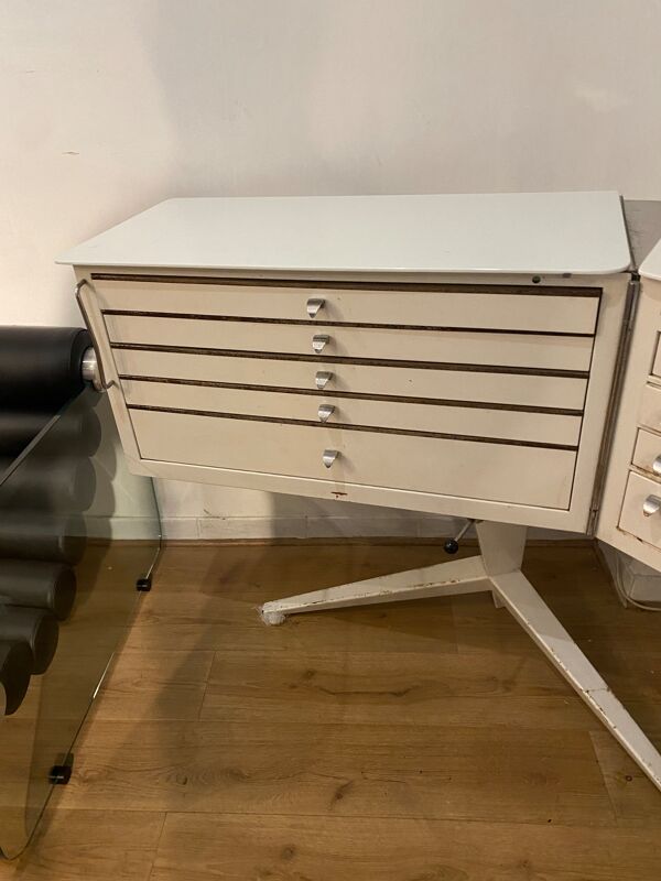 Meuble de dentiste Gallus par Pininfarina années 60