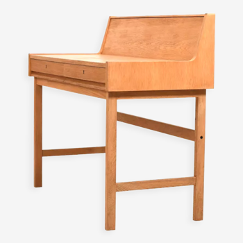 High quality modern danish oak desk 1960s