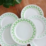 Set of 7 Badonviller flat plates, trellis decor