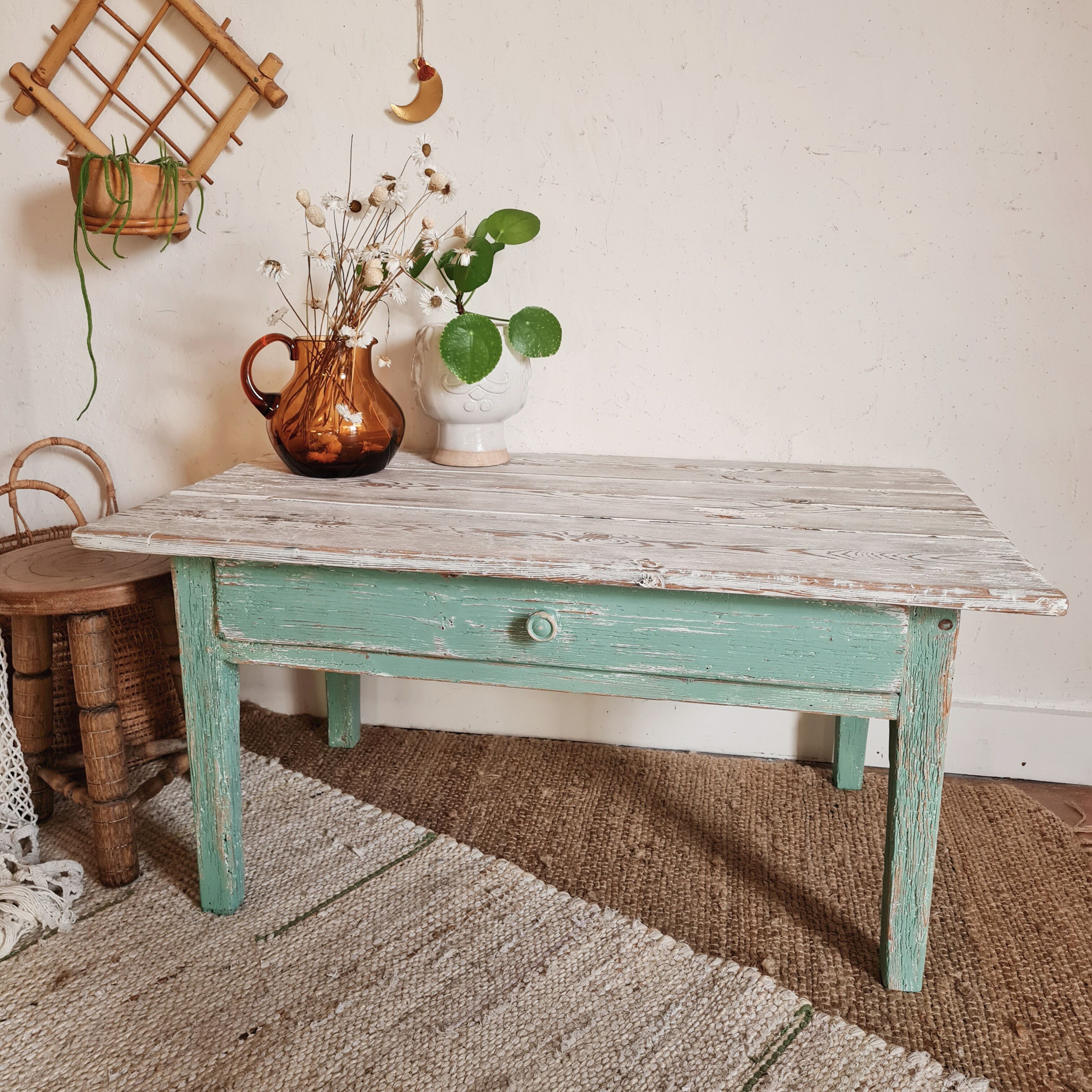 Table basse de ferme en bois piétement vert