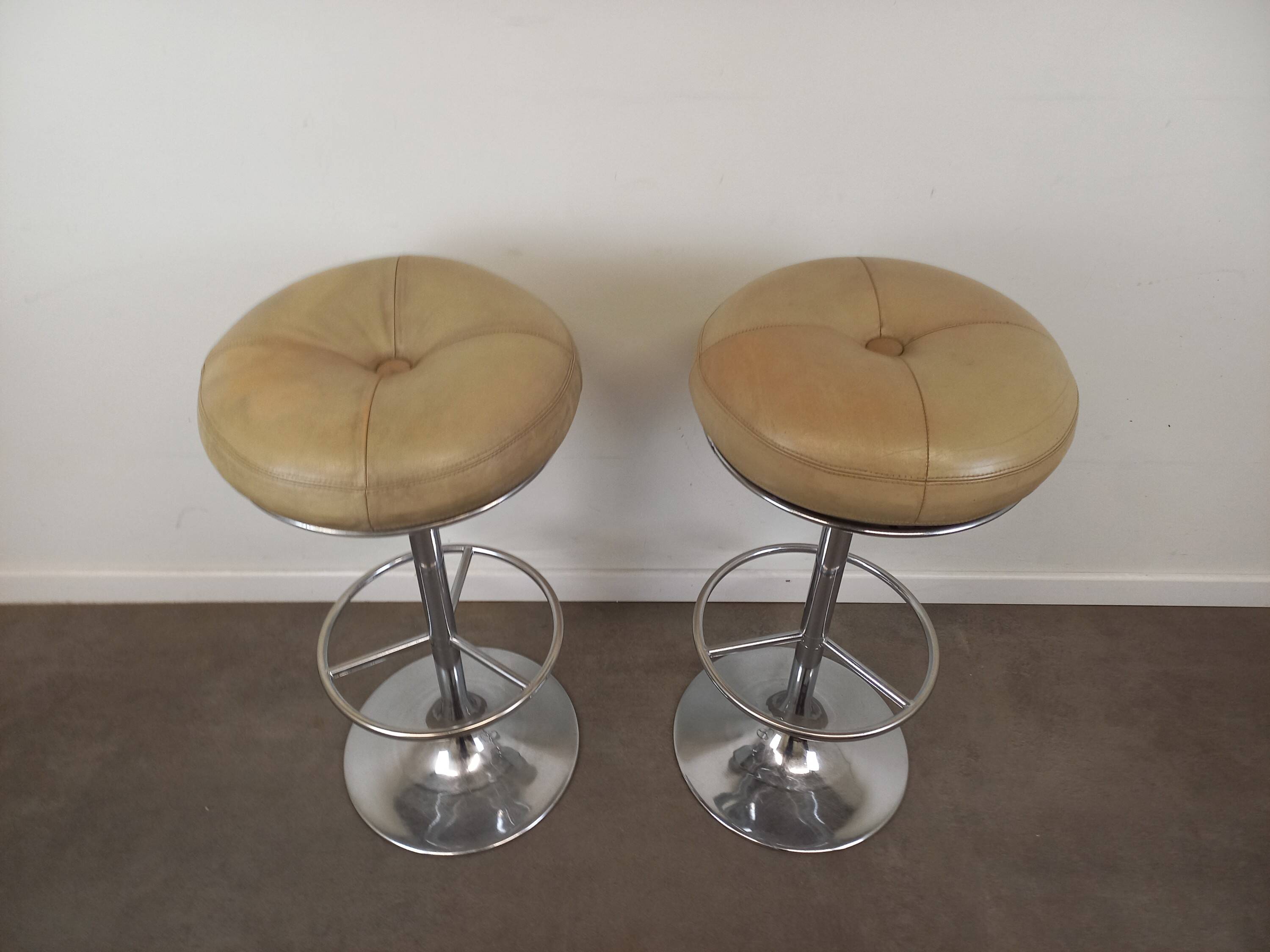 Paire de tabourets de bar Borge Johansson