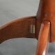 Ensemble de 3 chaises de bureau / de côté pivotantes avec un siège en cuir de vache couleur cognac.