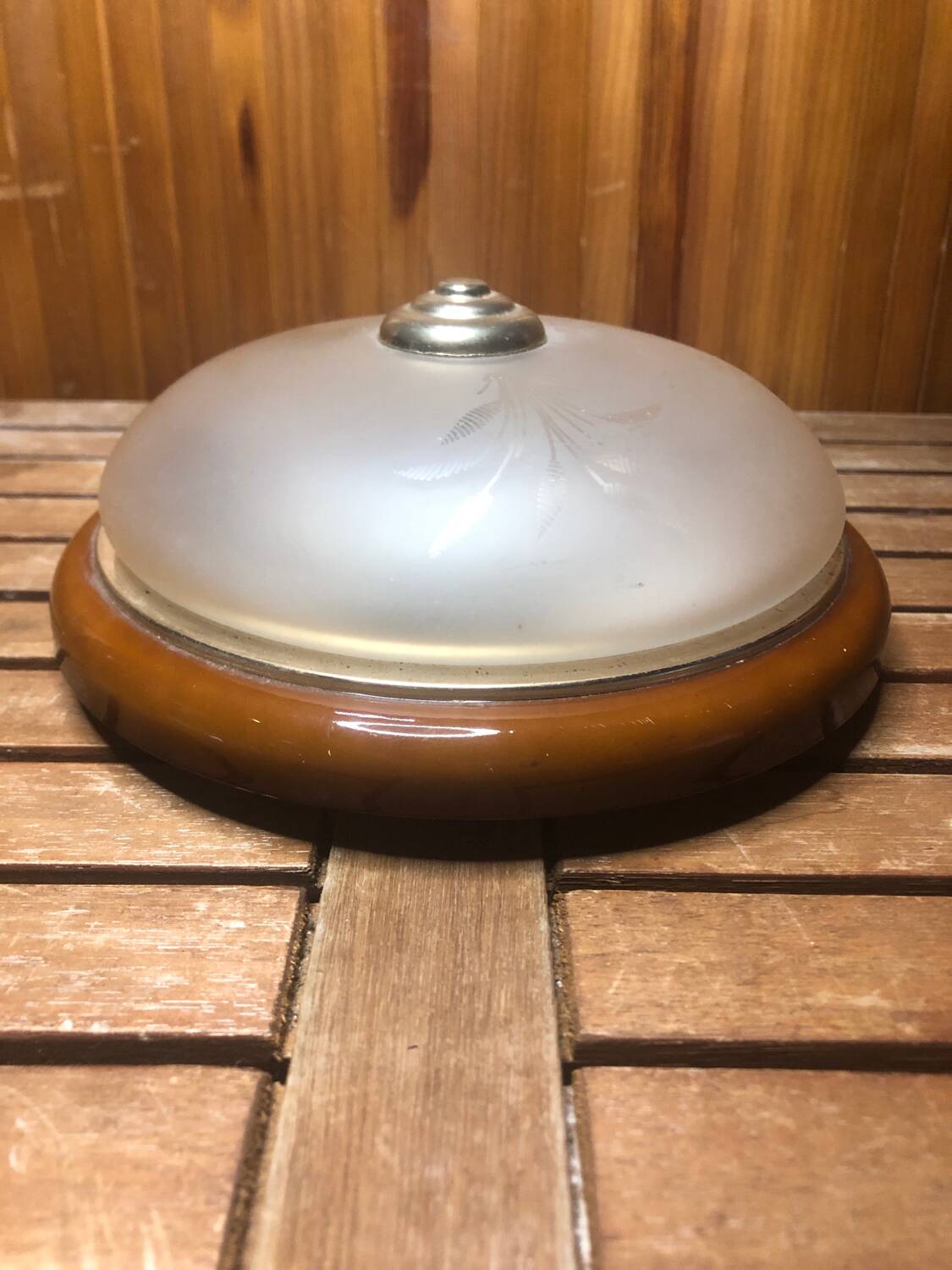 Old engraved glass ceiling light + vintage brown metal contour