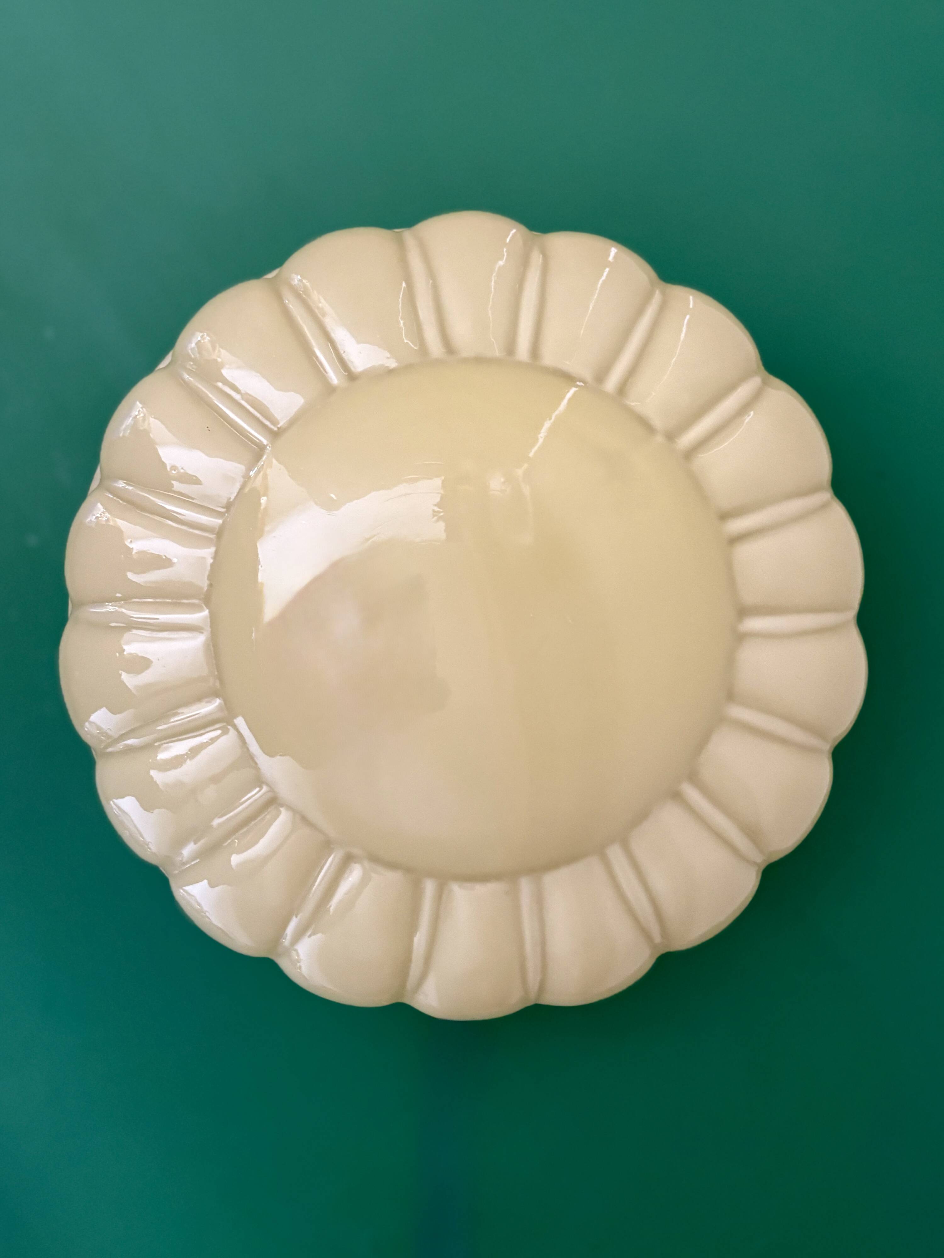 Vintage Art Deco globe wall or ceiling light in yellow opaline.