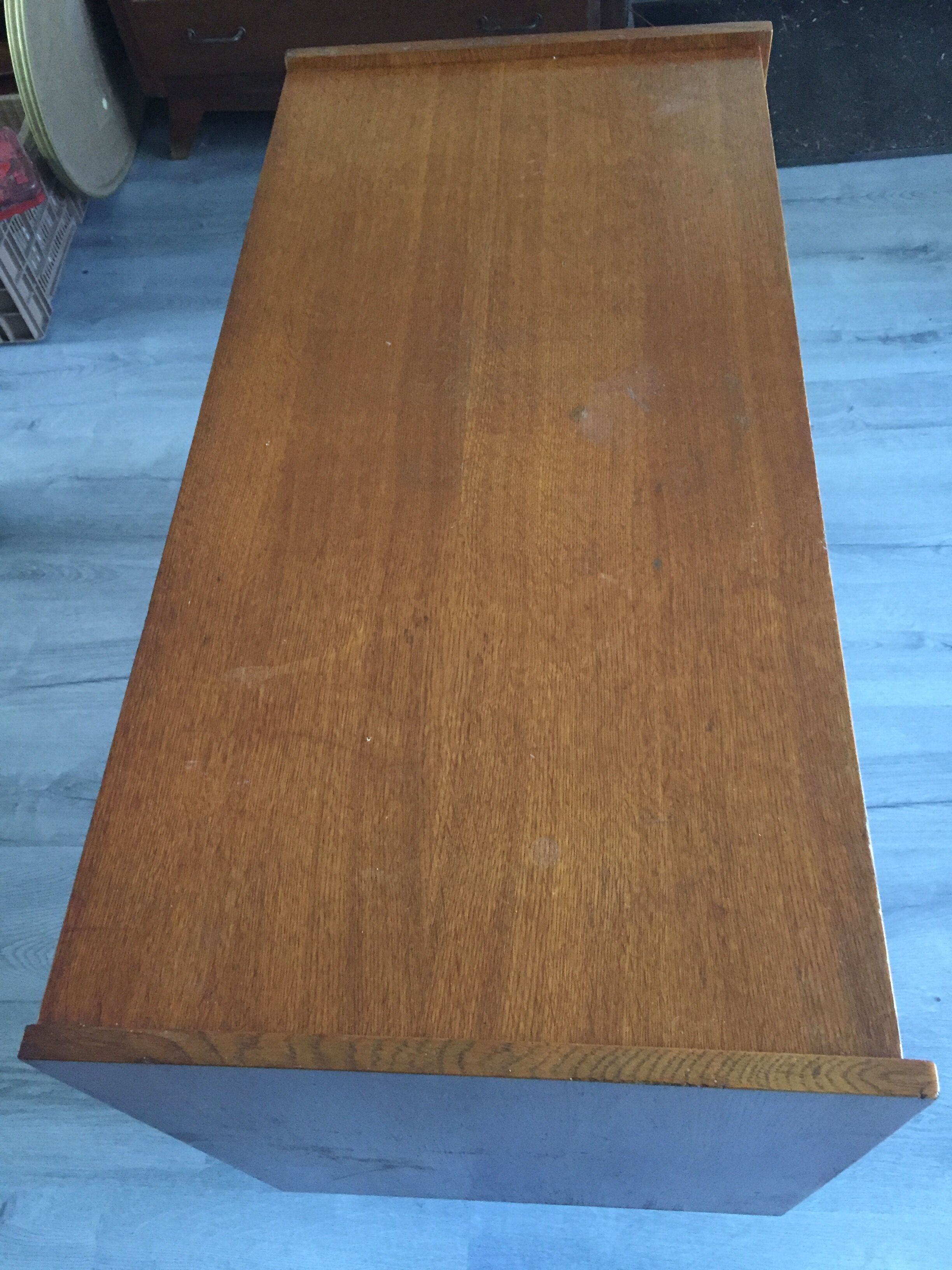 Commode vintage