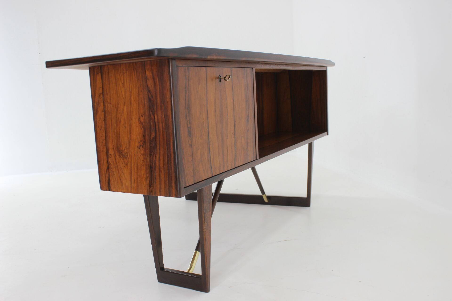 1960s Peter Løvig Nielsen 'Boomerang' Desk in Palisander Hedensted Møbelfabrik, Denmark