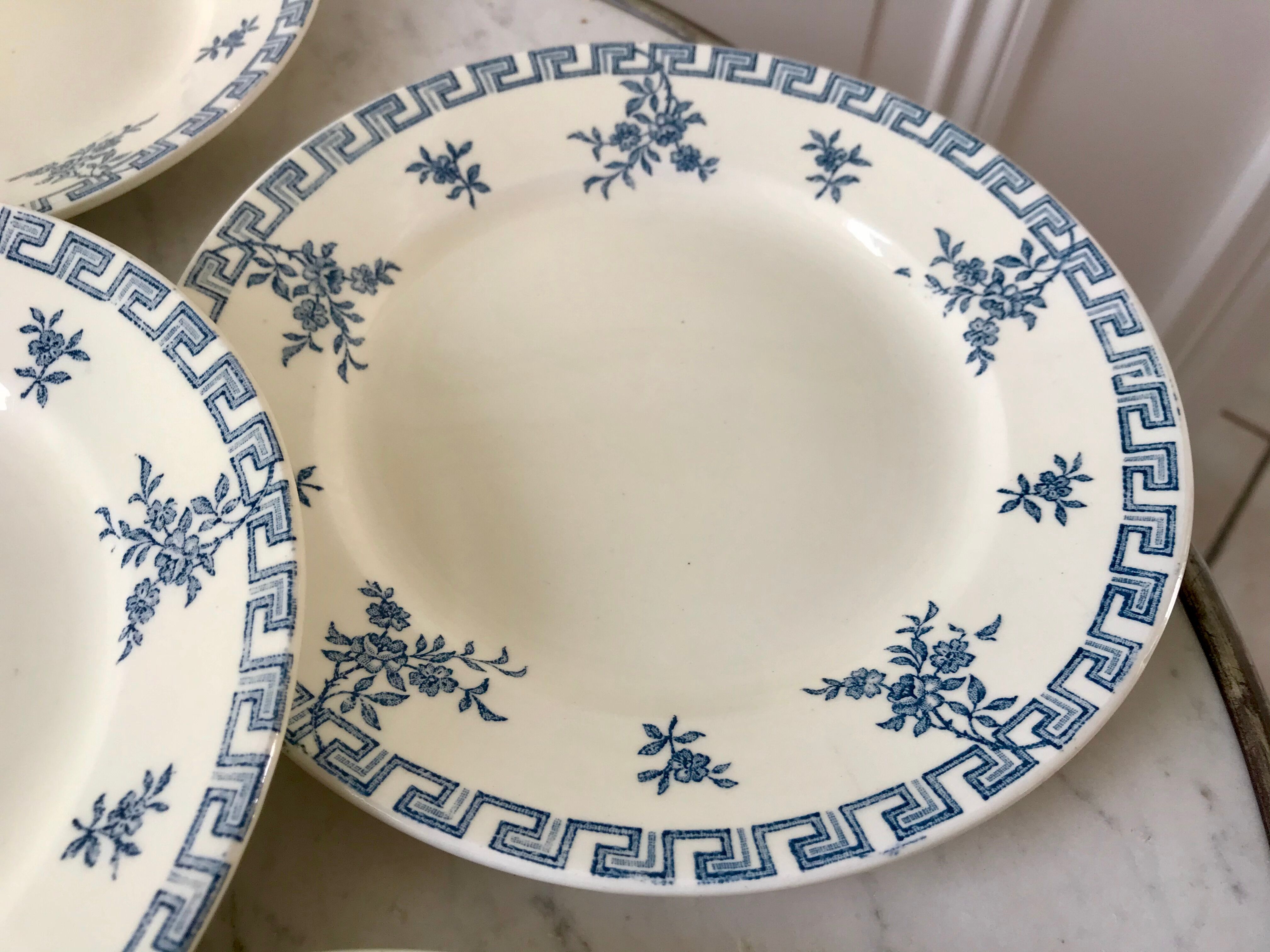 set of 6 dessert plates Terre de Fer St Amand model "Athens" XXth