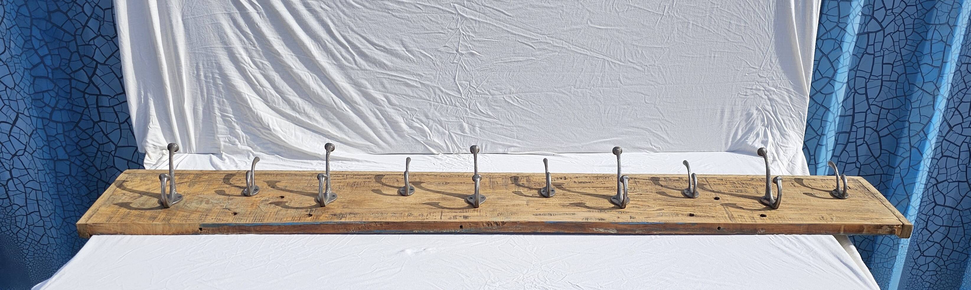 Teak coat rack with 10 double cast iron hooks