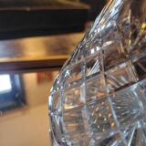 Carafe verre taillé, décor losangé & bouchon diamantaire 60's