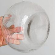 Carafe en verre soufflé torsadé avec bouchon