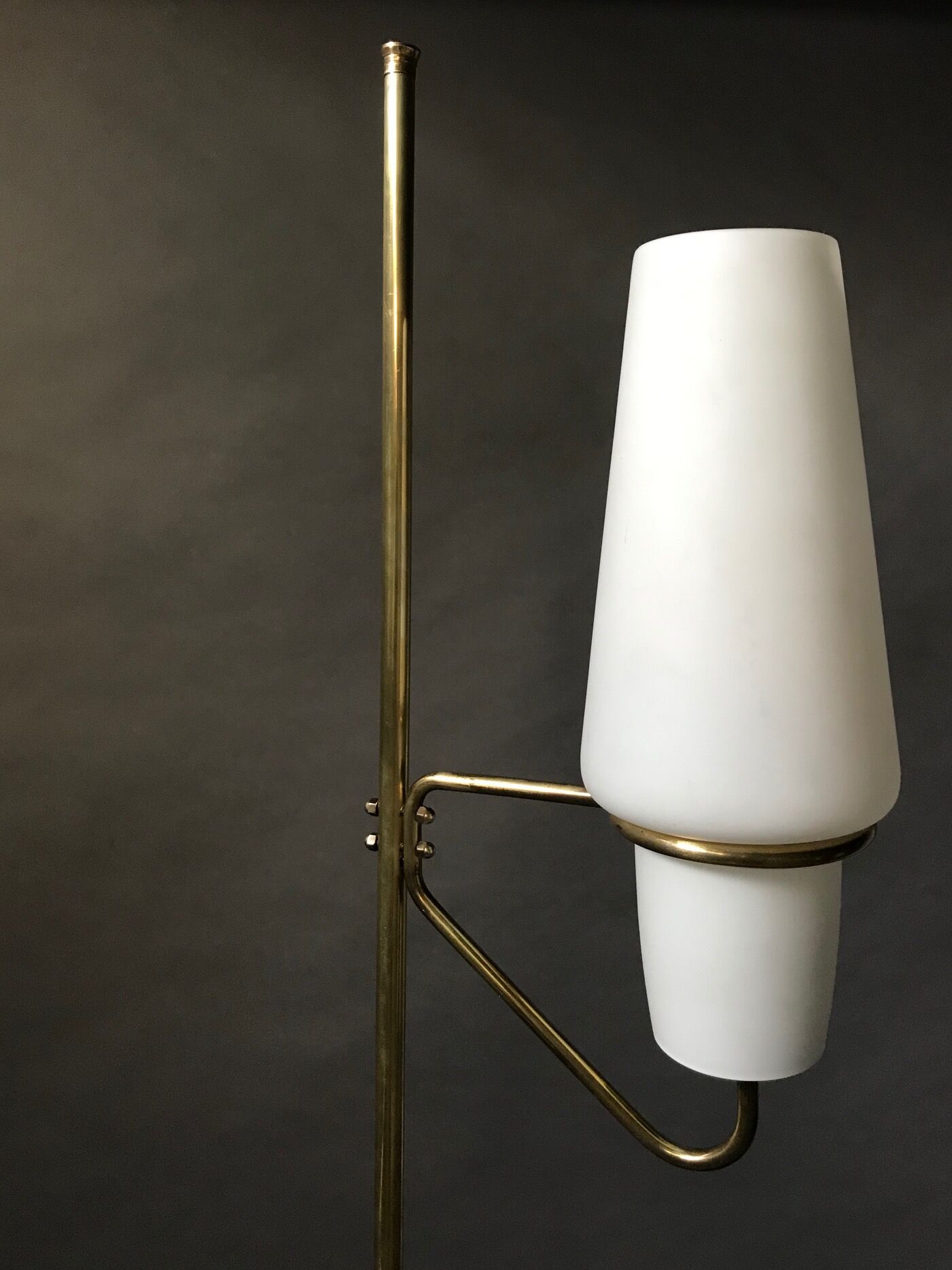 1950 opaline lamppost