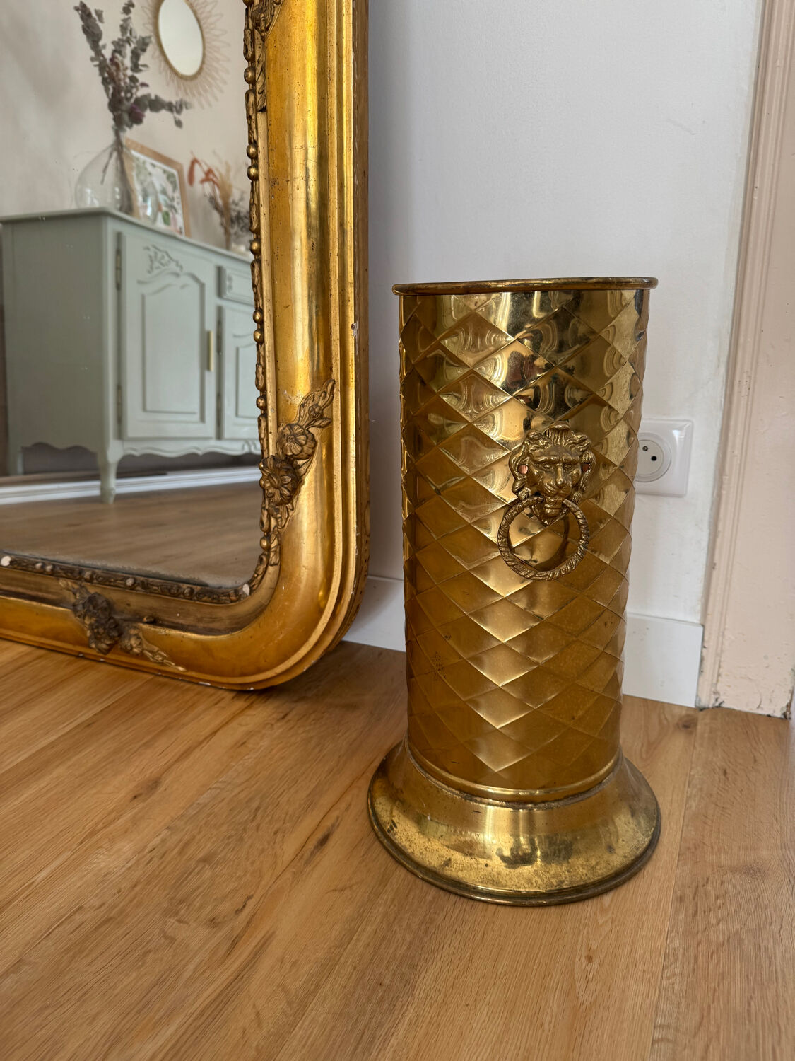 Vintage gold brass umbrella stand