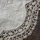Old table path in linen yarn and crochet